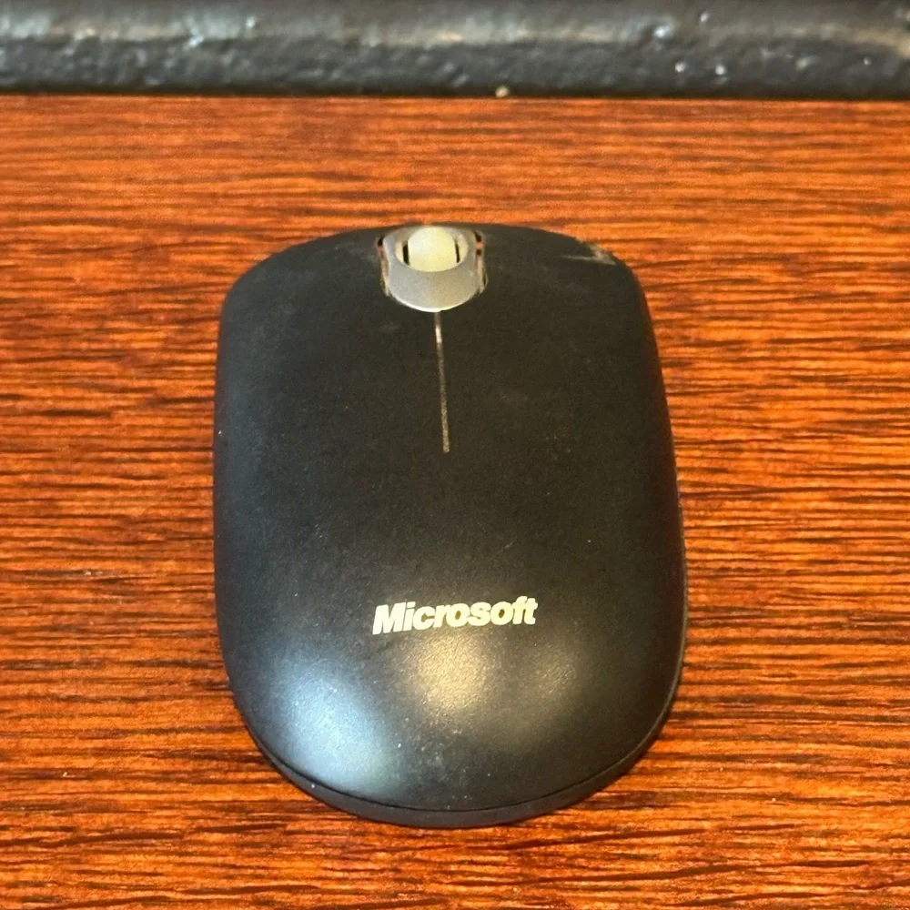Microsoft Black Wireless Optical Mouse with Silver Scroll Wheel